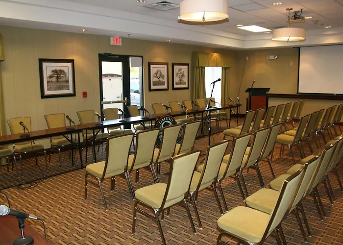 Hampton Inn Crossville